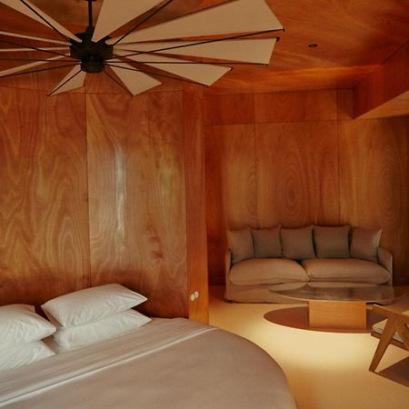 Rooms Hotel บาทูมิ ภายนอก รูปภาพ