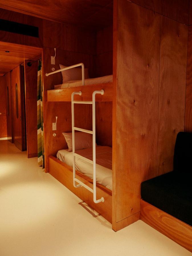 Rooms Hotel บาทูมิ ภายนอก รูปภาพ