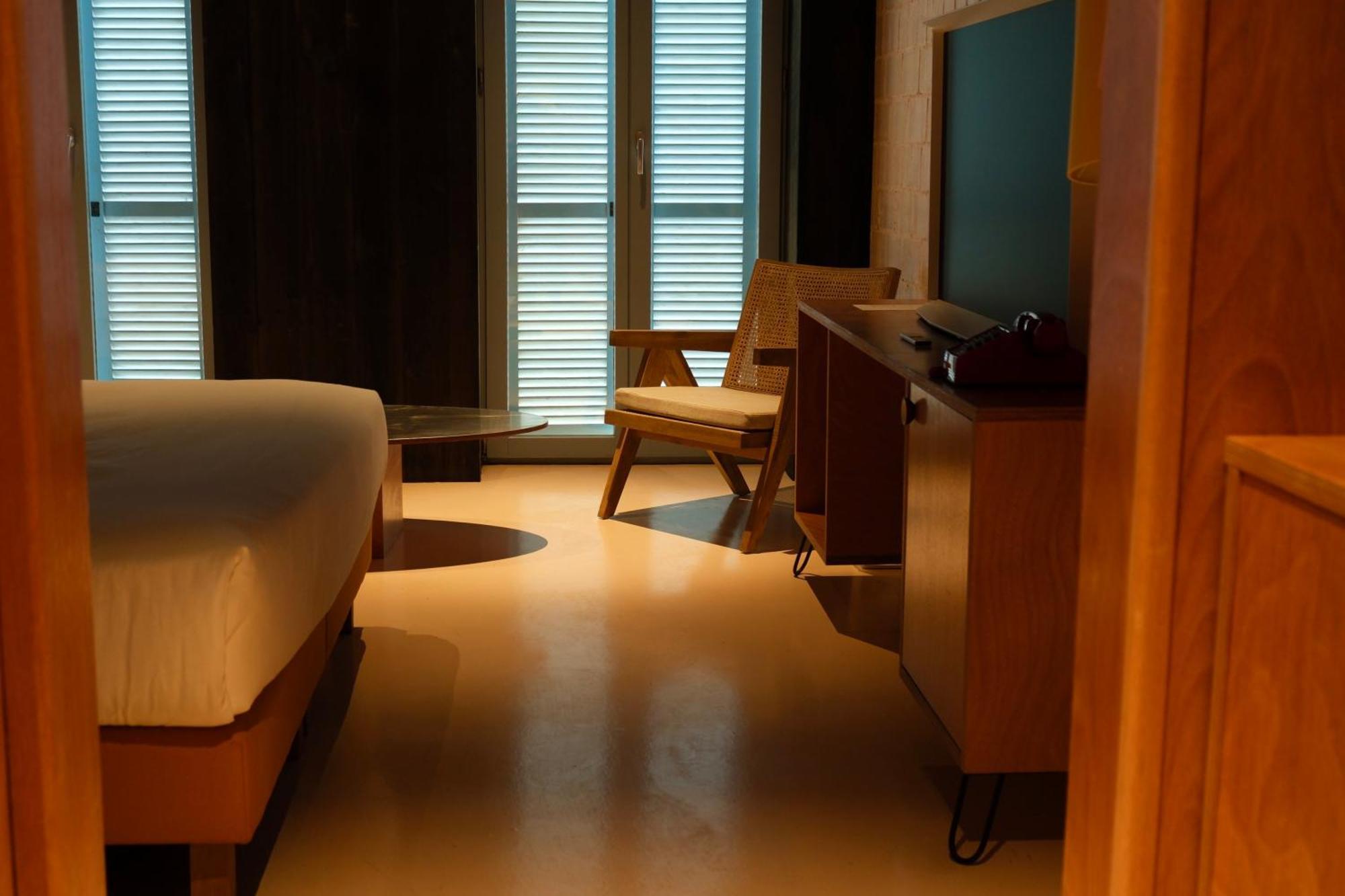 Rooms Hotel บาทูมิ ภายนอก รูปภาพ