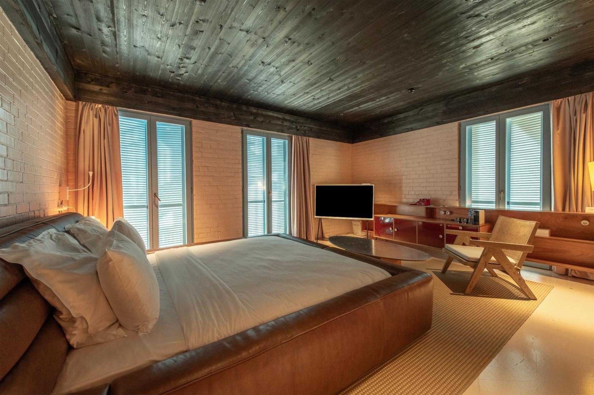Rooms Hotel บาทูมิ ภายนอก รูปภาพ