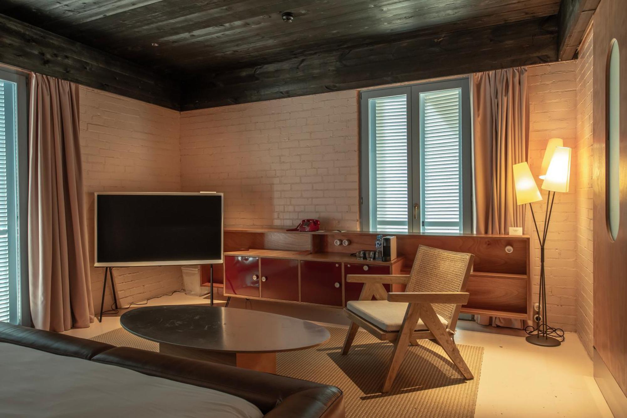 Rooms Hotel บาทูมิ ภายนอก รูปภาพ