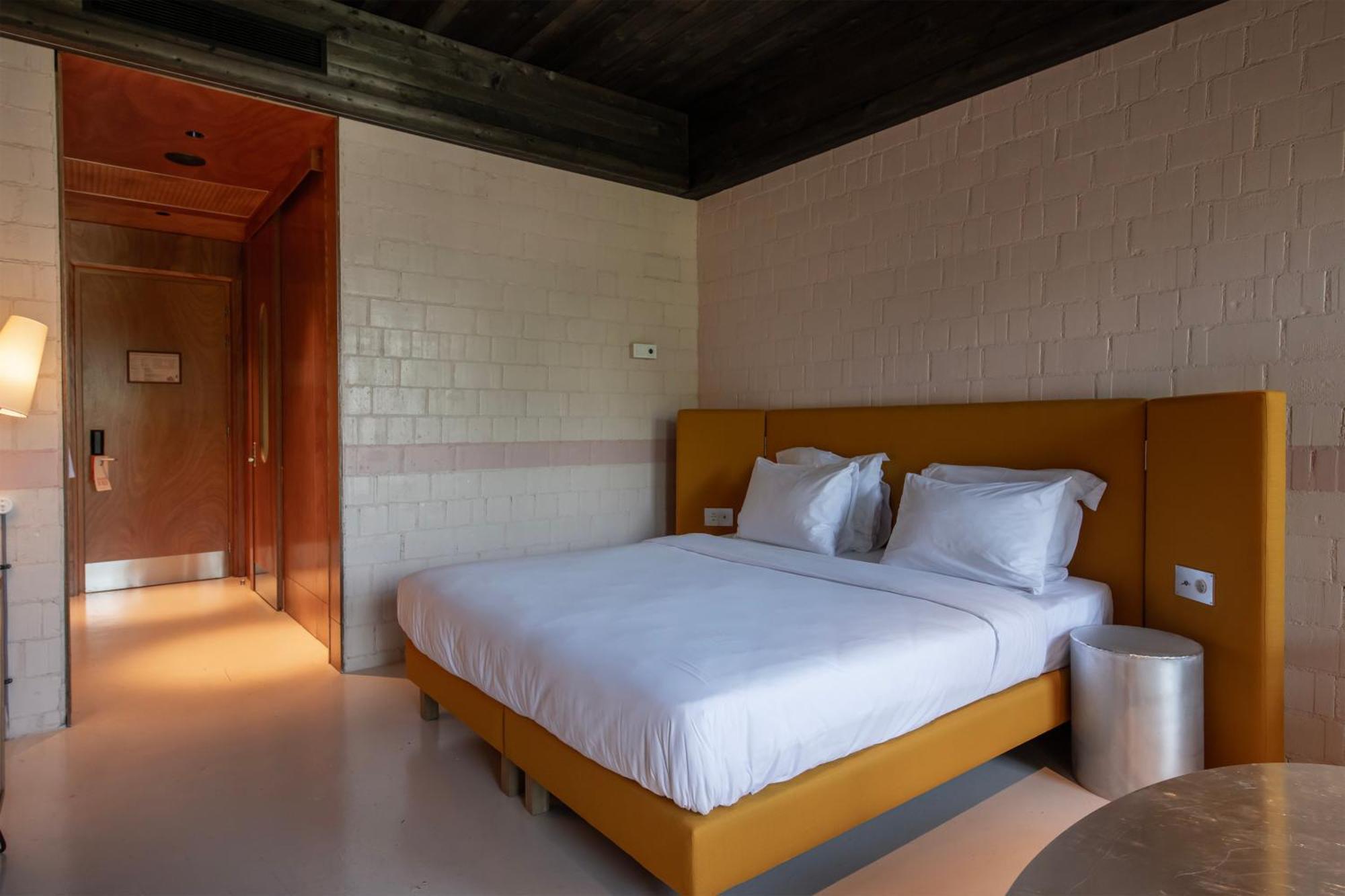 Rooms Hotel บาทูมิ ภายนอก รูปภาพ